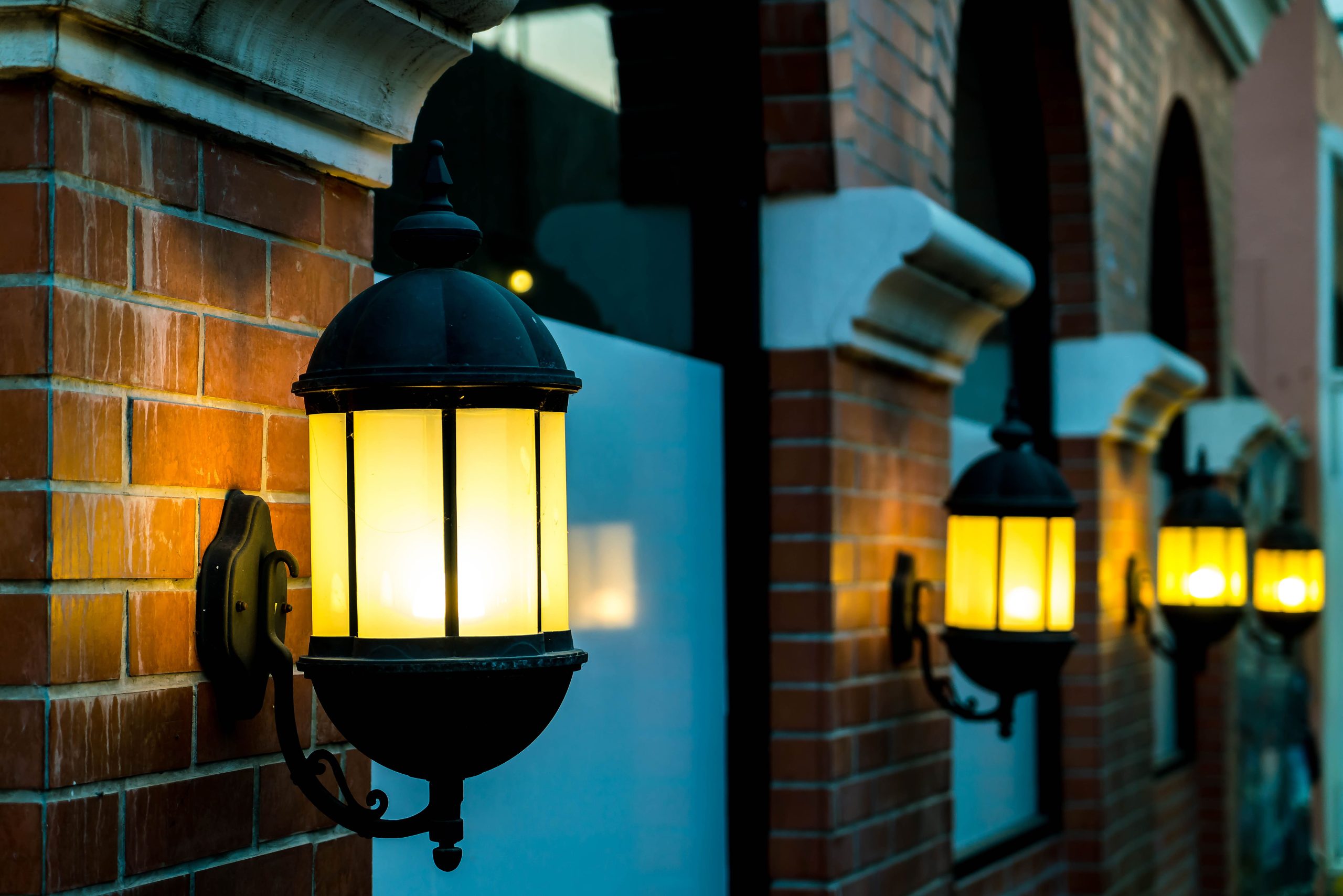 Outdoor Lighting Tips for Commercial Properties in Dubai